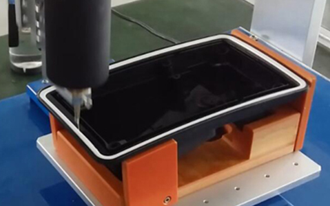 灯具涂胶机的应用——密封胶